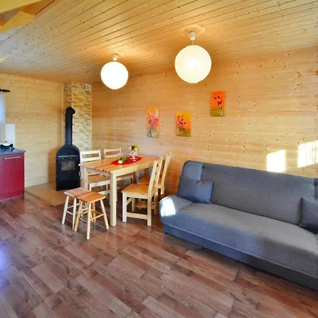 Σπίτι διακοπών House In Jaros Awiec Near Tropicana Water Park *